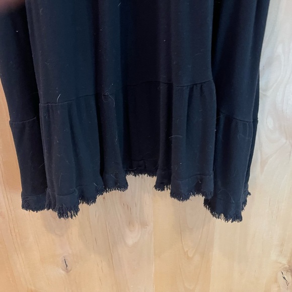 Black maxi v-neck dress - Picture 9 of 9